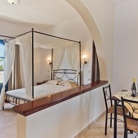 Sea Melody Apartment Lefkos  ภายนอก รูปภาพ