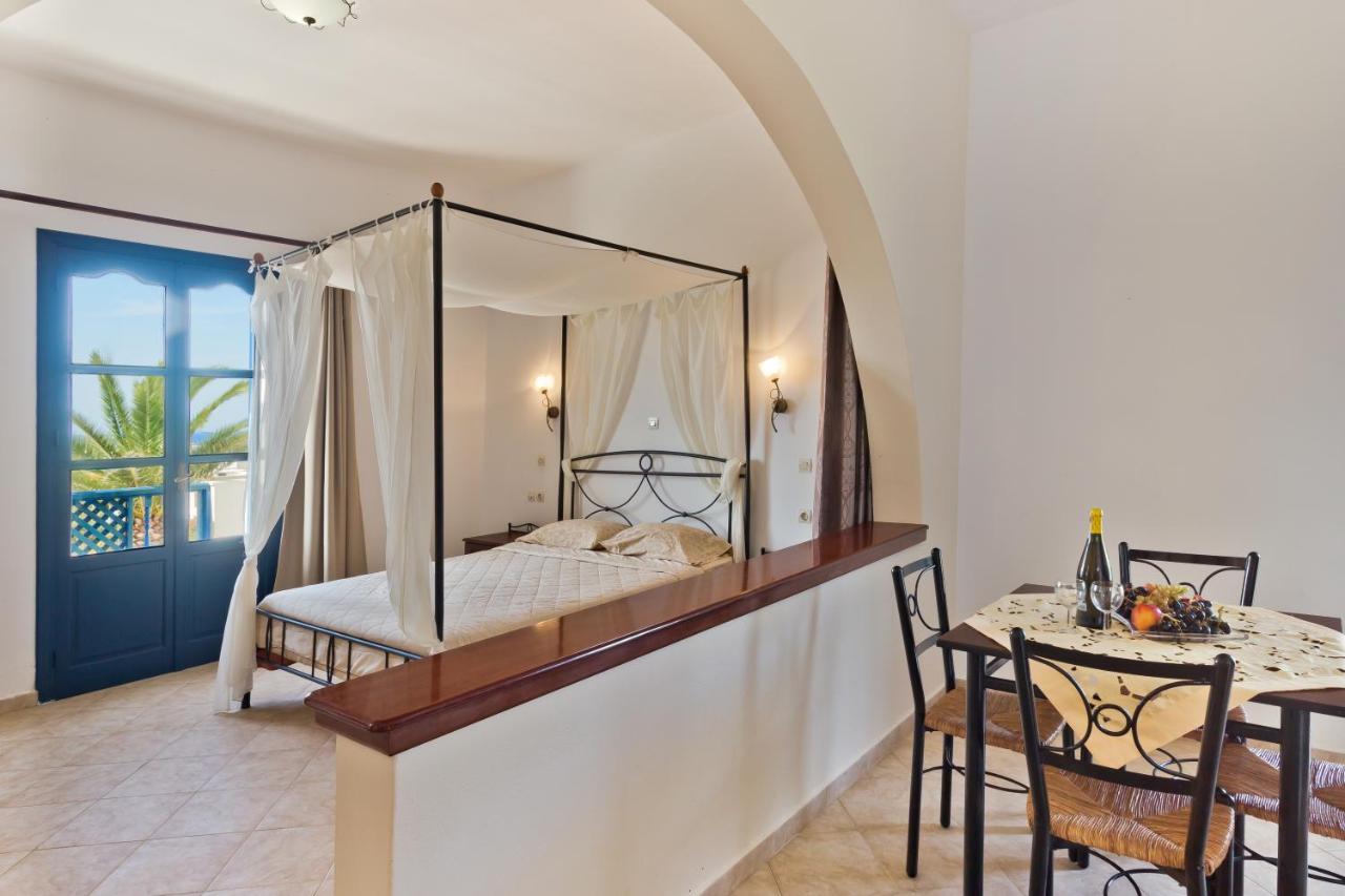 Sea Melody Apartment Lefkos  ภายนอก รูปภาพ