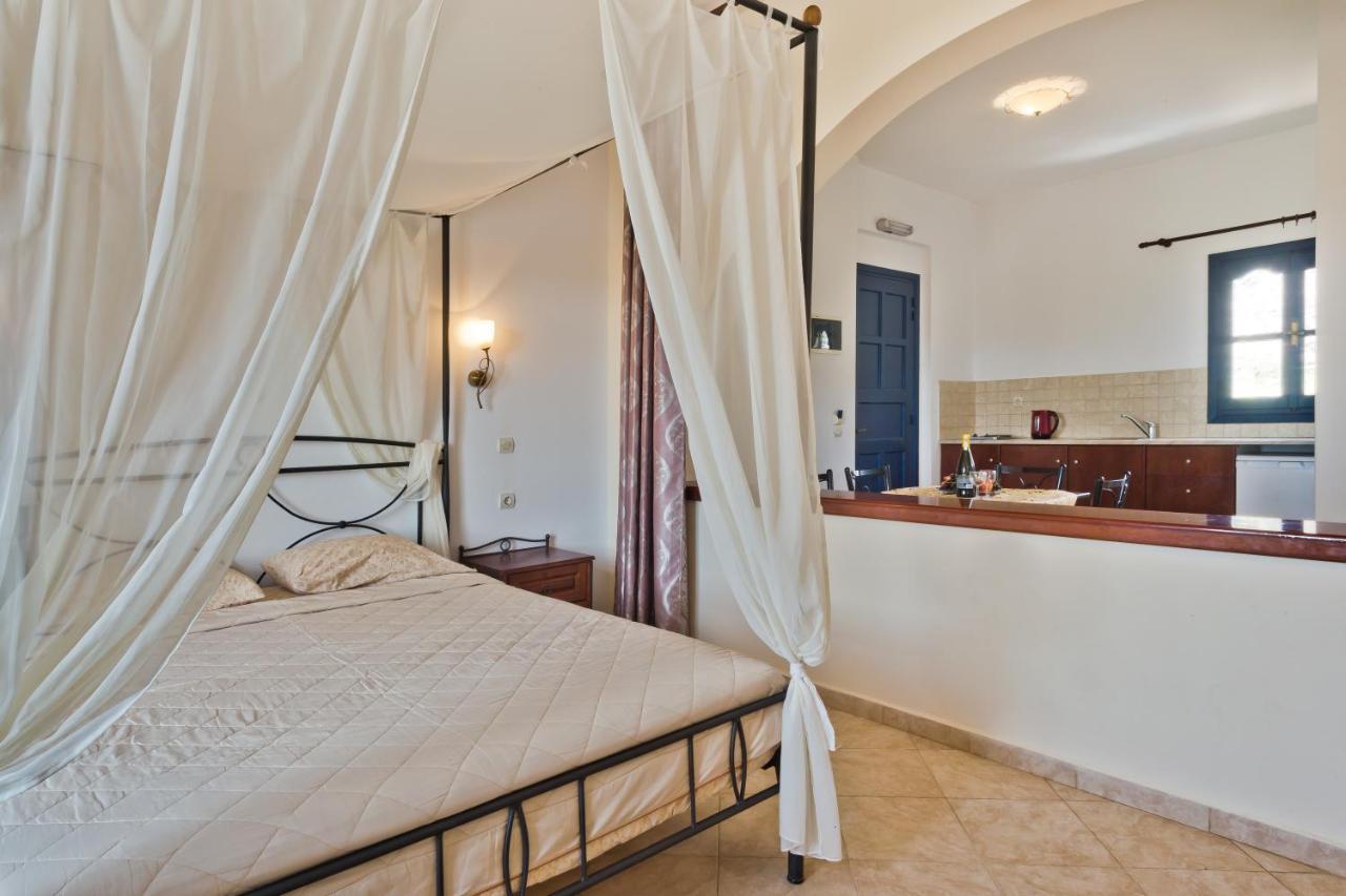 Sea Melody Apartment Lefkos  ภายนอก รูปภาพ